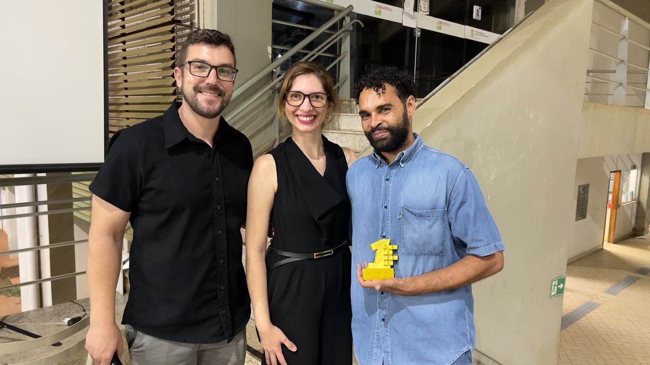 SICT EM Pesquisa de estudante da EJA conquista primeiro lugar